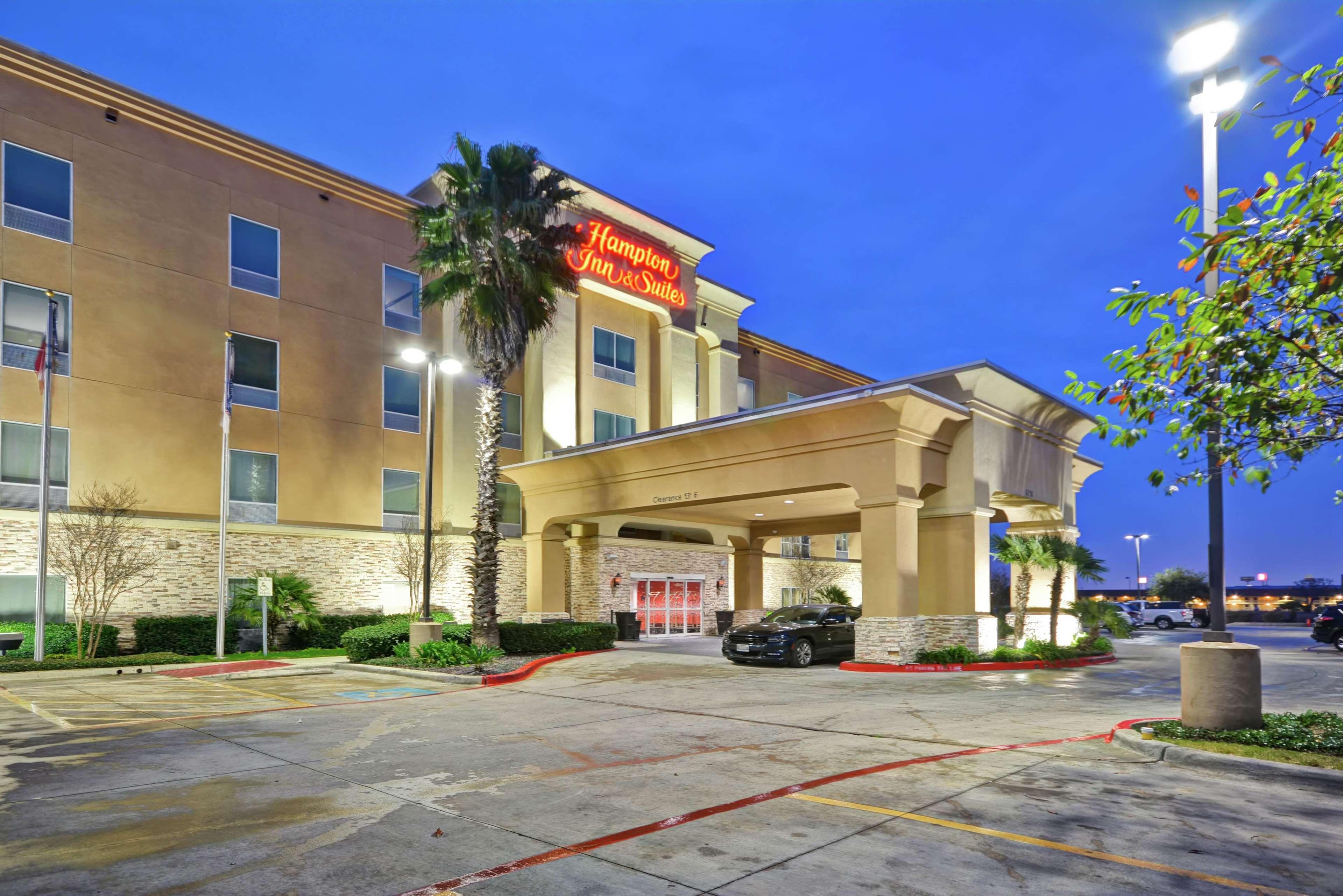 Hampton Inn & Suites San Antonio/Northeast I-35 מראה חיצוני תמונה